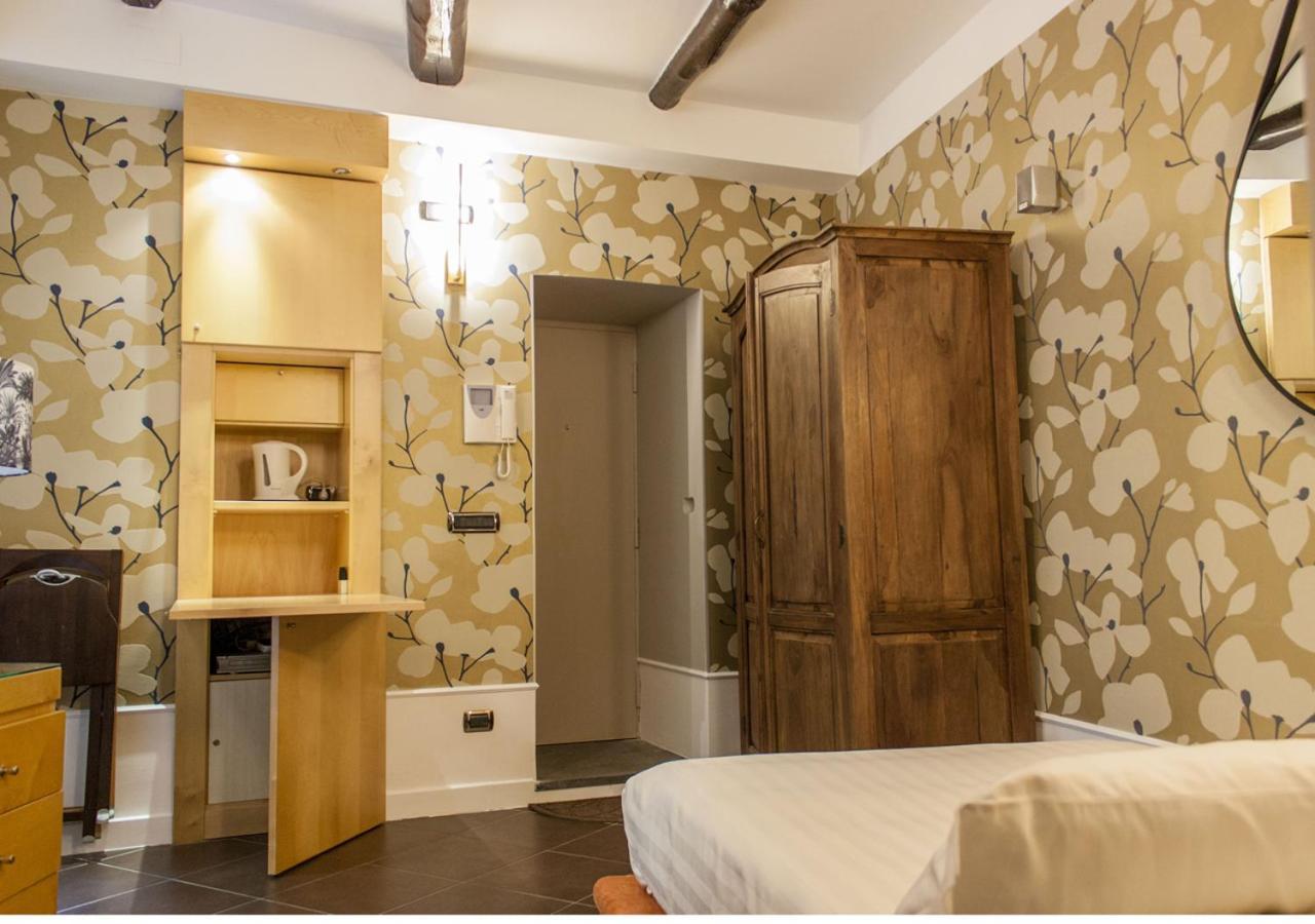 Relais Santa Chiara Leilighet Napoli Eksteriør bilde